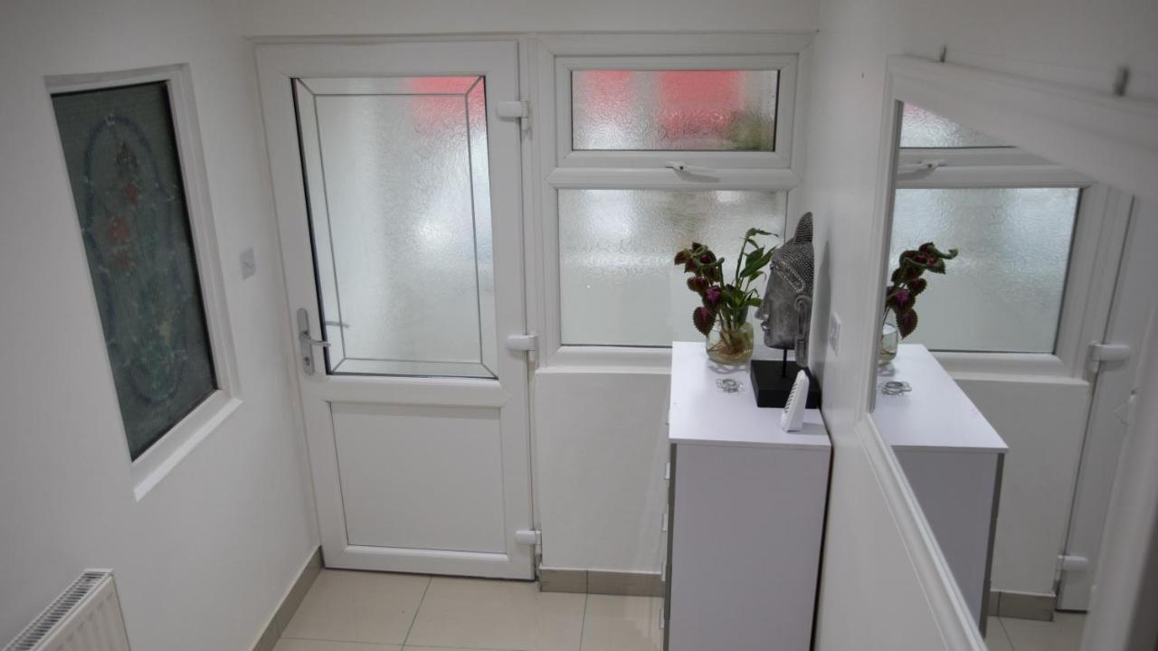 Comfortable Stay In Shirley, Solihull - Room-2 Kültér fotó