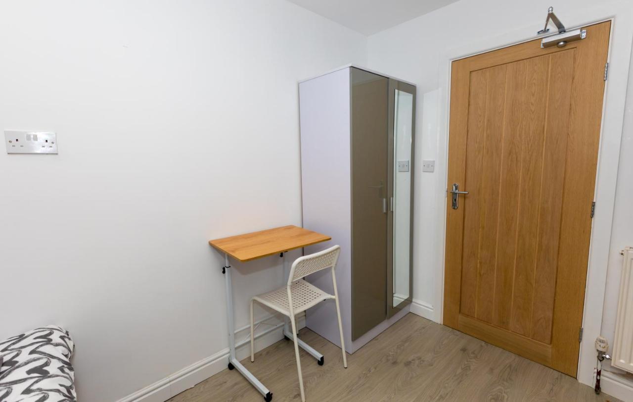 Comfortable Stay In Shirley, Solihull - Room-2 Kültér fotó